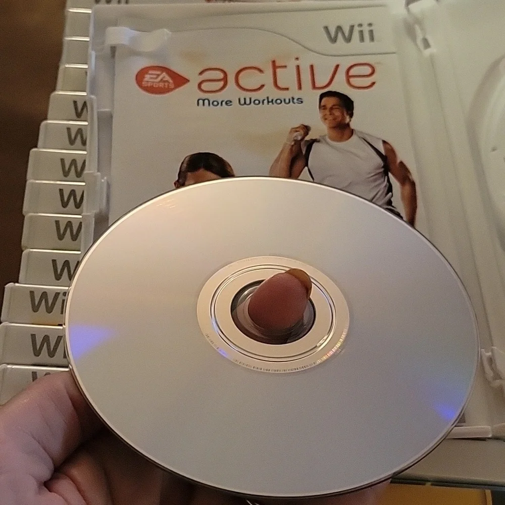 EA Sports active More Workouts - Wii Game No Visable Stratches Original Case